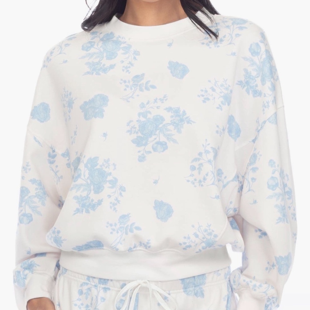 Honeydew No Plans Super Soft Graphic Sweatshirt Blue Cream Honeymoon Floral NWT - Picture 2 of 7